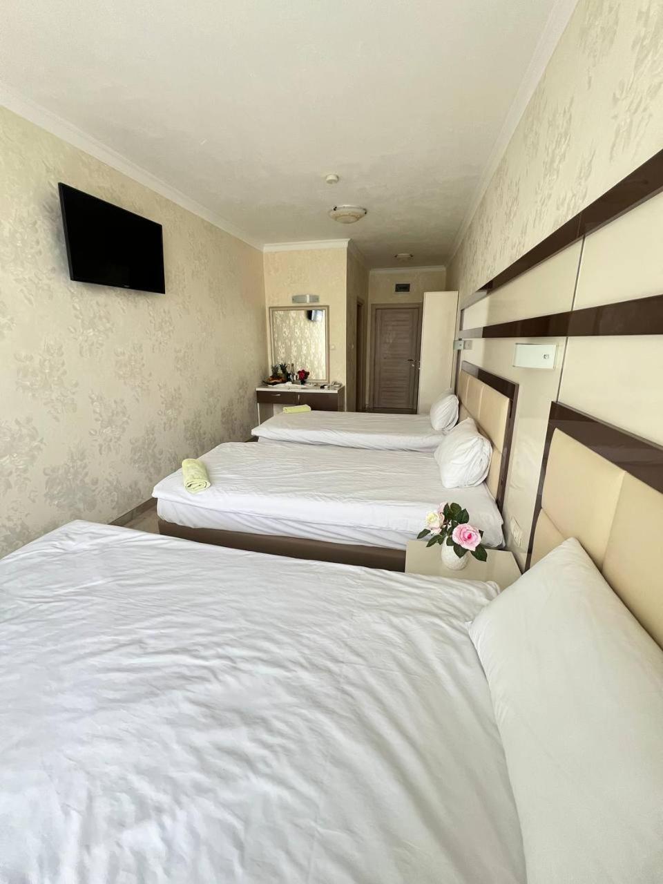 Family Hotel Gallery 써니비치 외부 사진