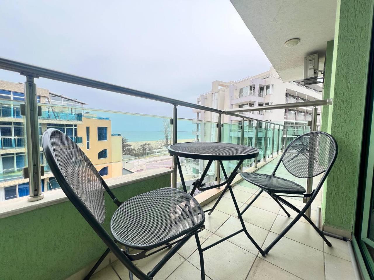 Family Hotel Gallery 써니비치 외부 사진